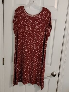 Mi Brick Red Floral Midi Dress with White Blossom Print